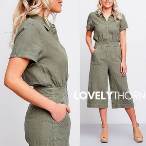 7FAM // ltd ed green linen-blend short sleeved gaucho cropped culotte jumpsuit